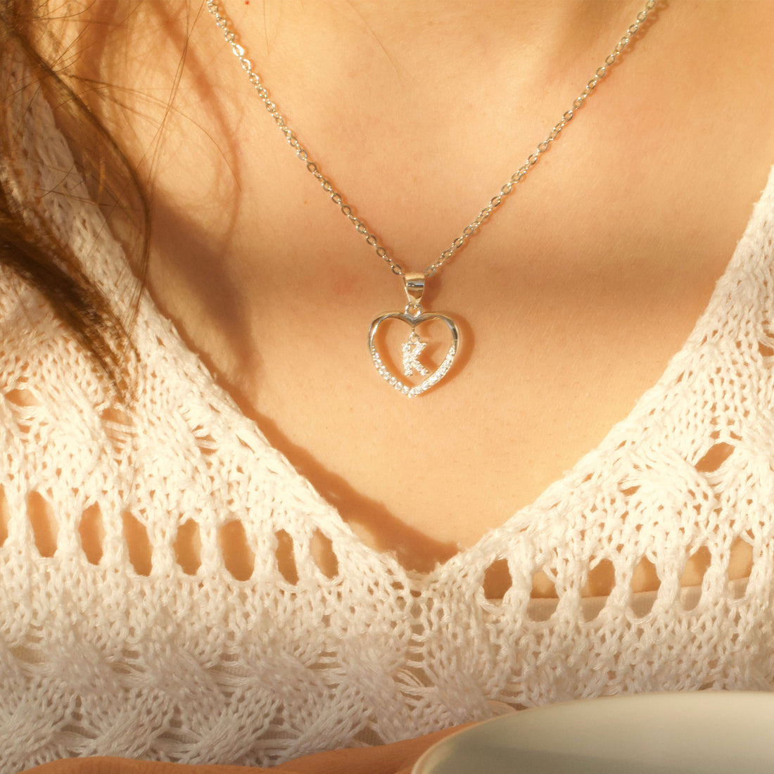 Silvery necklace, infinite heart-shaped pendant first letter necklace, 925 silver plated zircon pendant necklace, women's jewelry gift, Valentine's Day gift for women's wives and girls