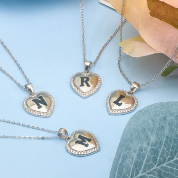 Silvery, heart-shaped first letter necklace, S925 silver plated Rollo chain necklace, zircon pendant necklace, suitable jewelry gift for girls;